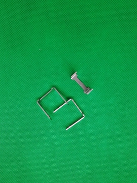 020 637 001